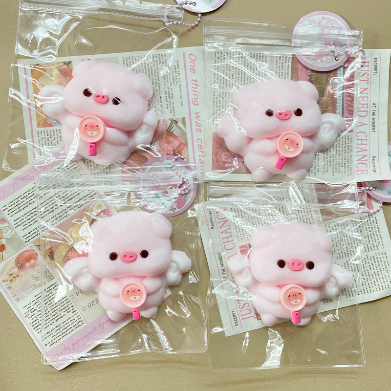 Angel Pig Bubble Squishy — photo 4