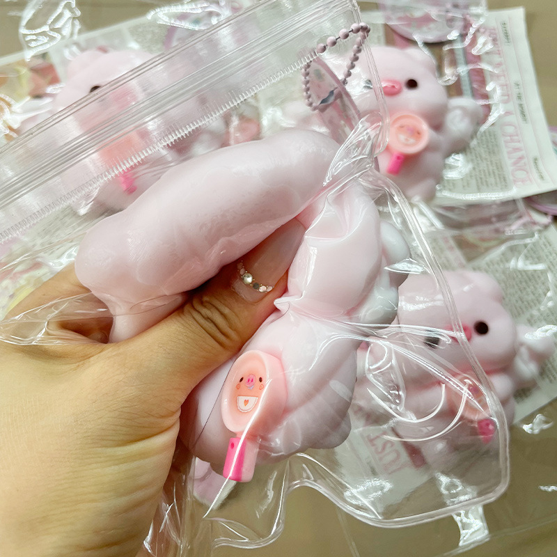 Angel Pig Bubble Squishy — photo 5