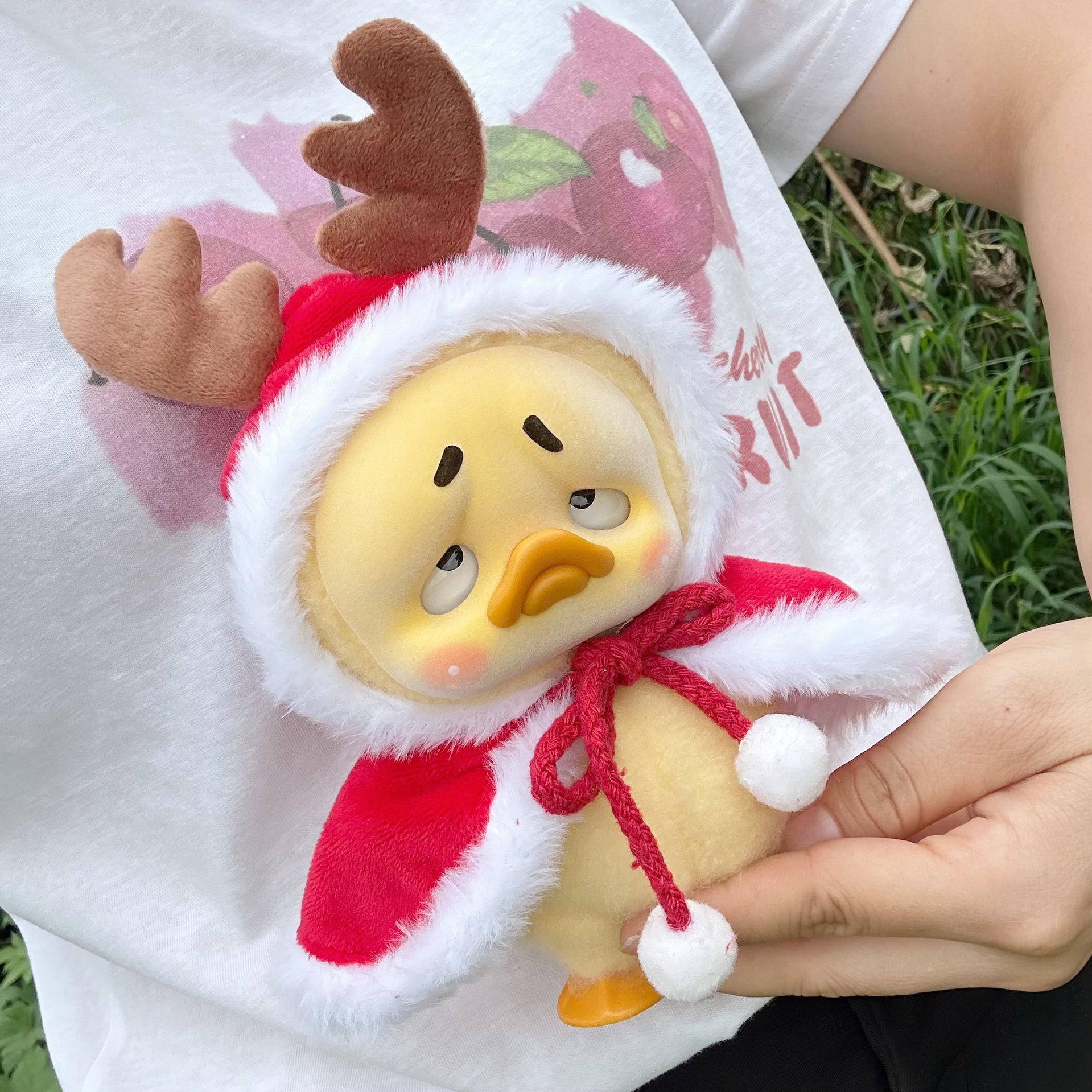 Annoying Duck Clothes Antlers Cloak Plush โ photo 4