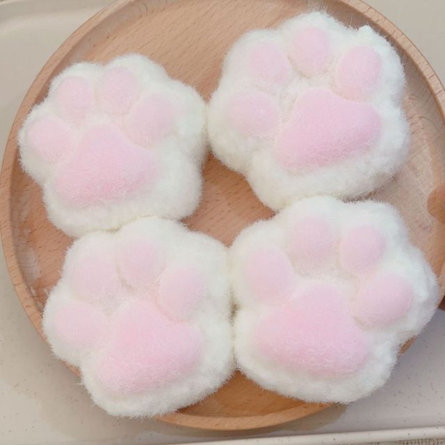 Fuzzy Flocked Cat Paw Squishy