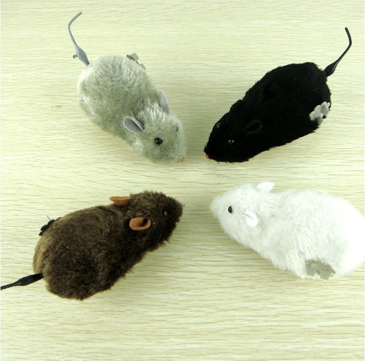 Wind-Up Racing Mouse Prank Toy โ photo 5
