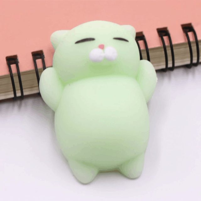 Mint Mochi Kitty Stretch