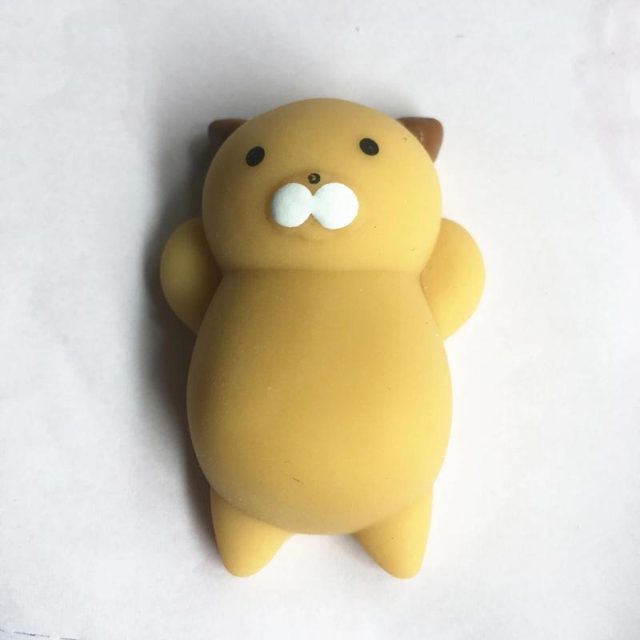 Caramel Snaggletooth Mochi Cat