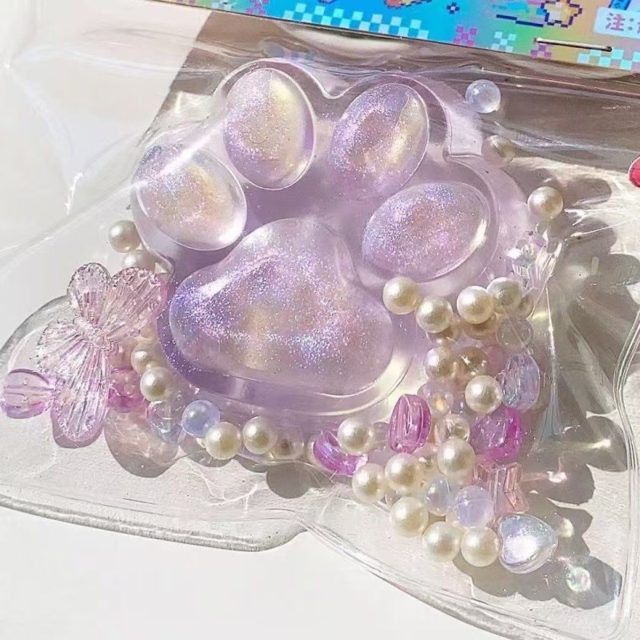 Purple Glitter Crystal Cat Paw Squishy