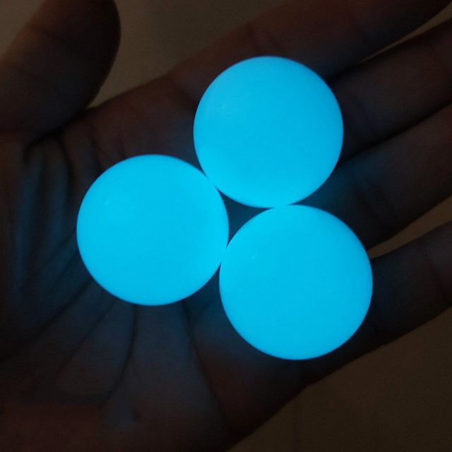 Glow-in-the-Dark Sticky Wall Balls — photo 2