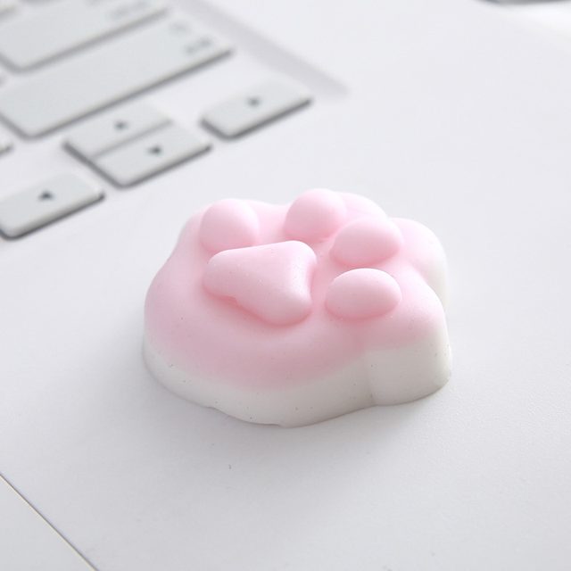 Squishy Kitty Paw Mochi