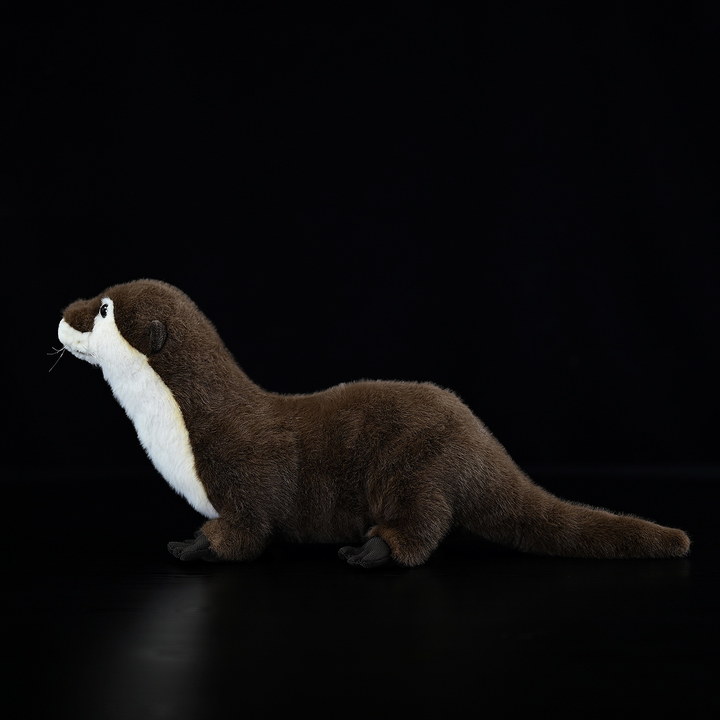 Riverbank Otter Plushie โ photo 3