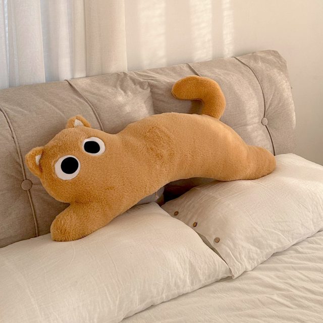 Long Caramel Cat Hugging Pillow