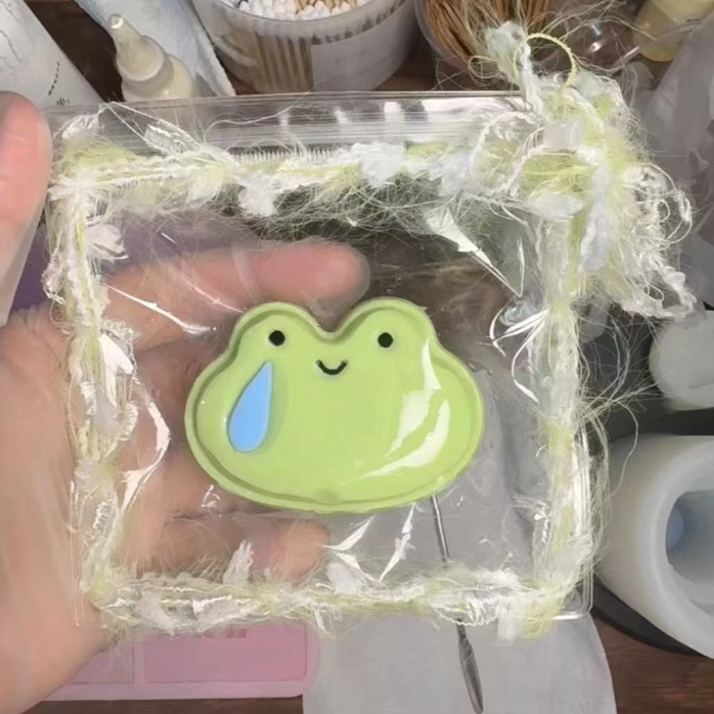 Crying Frog Silent Squeeze Toy