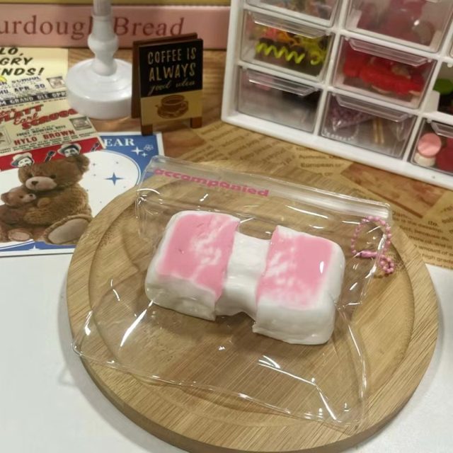 Strawberry Swirl Rice Cake Squishy