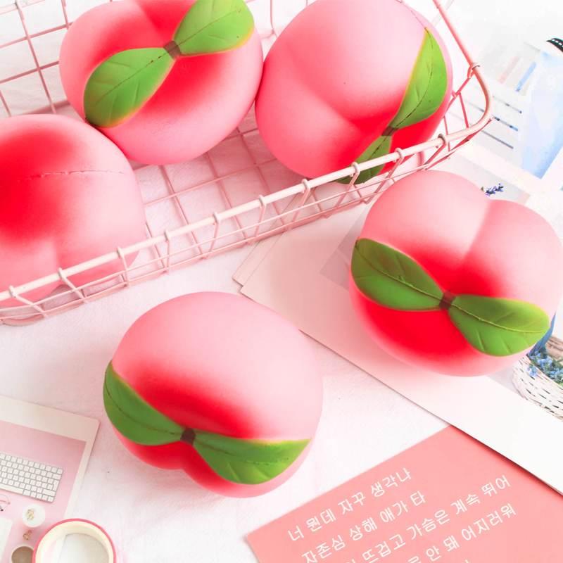 Slow-Rise Blushing Peach Squishy — photo 2