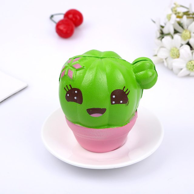 Smiley Cactus Pot Slow-Rise Squishy
