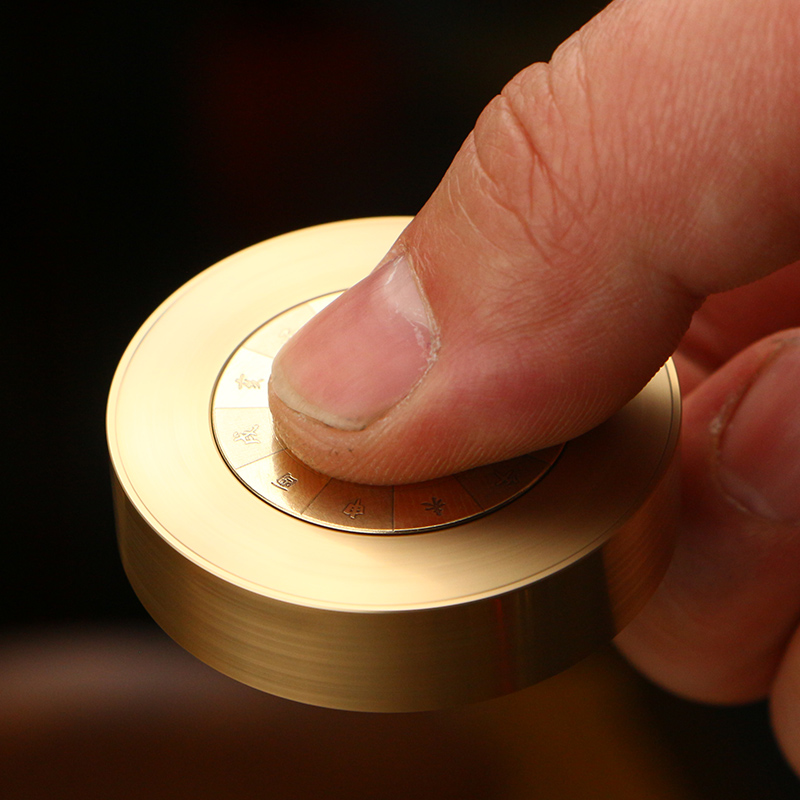 Spinner Finger Squeeze Toy