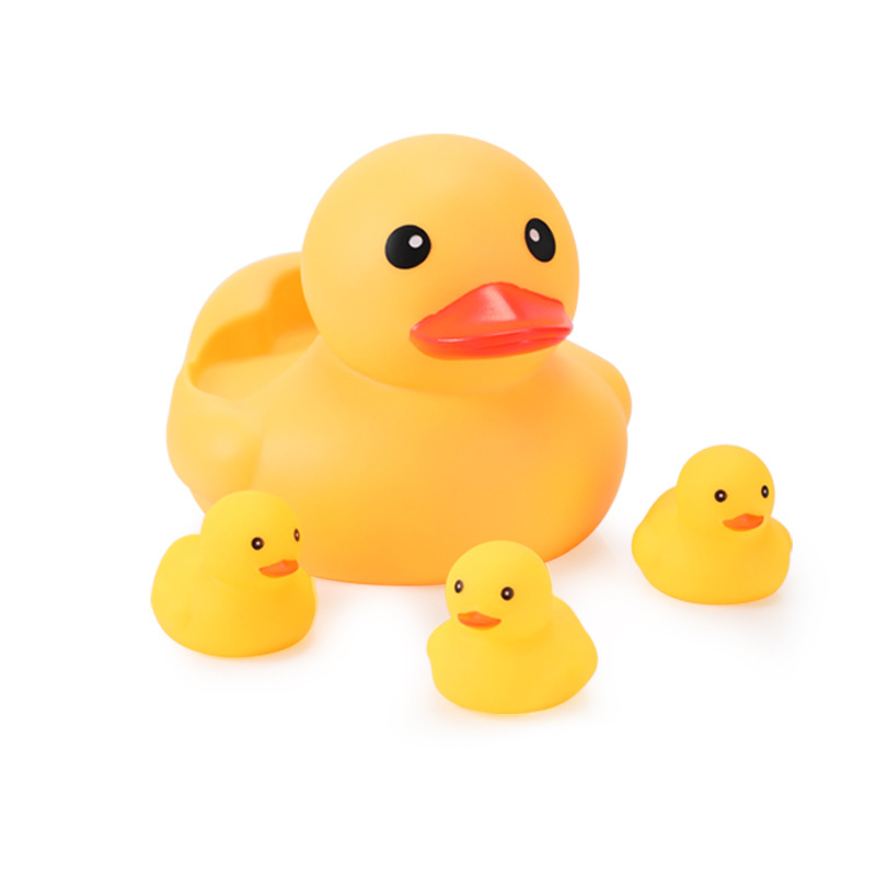 Mama Duck and Ducklings Bath Set