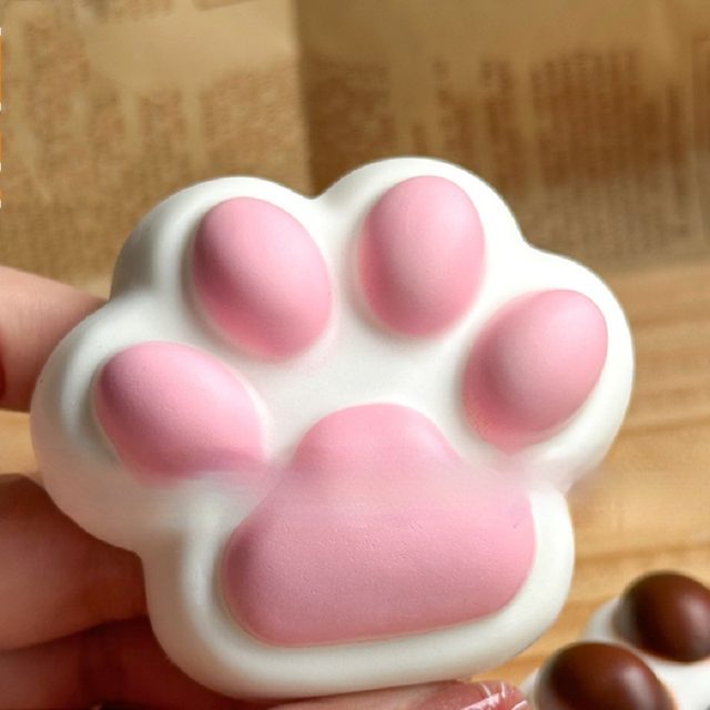 Squishy Cat Paw Bean Toy — photo 2