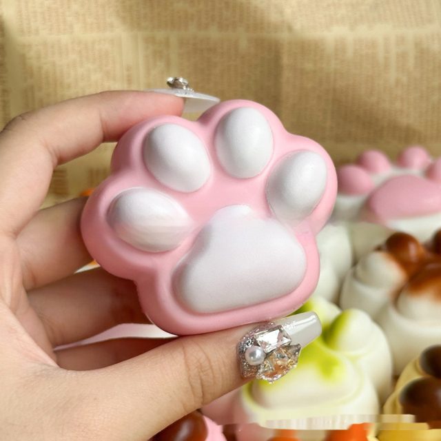 Squishy Cat Paw Bean Toy — photo 5