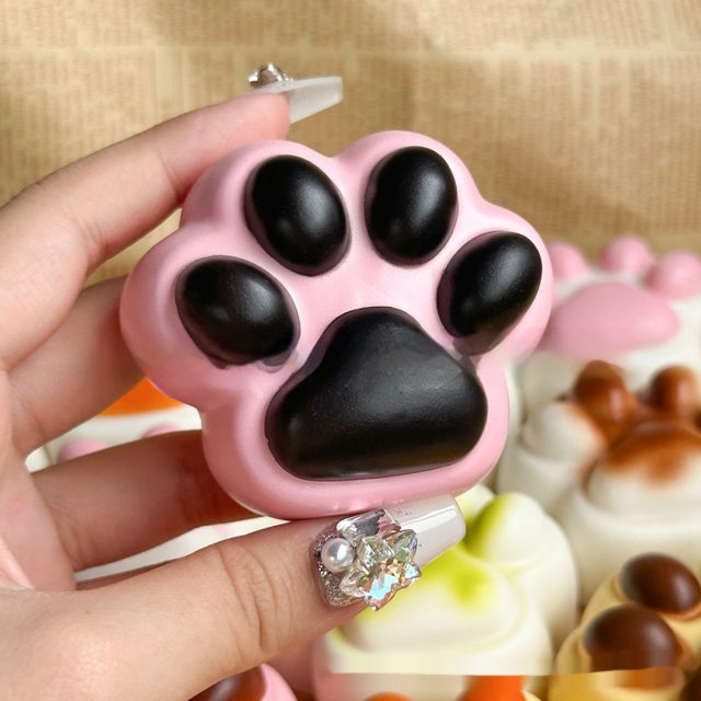 Squishy Cat Paw Bean Toy — photo 6