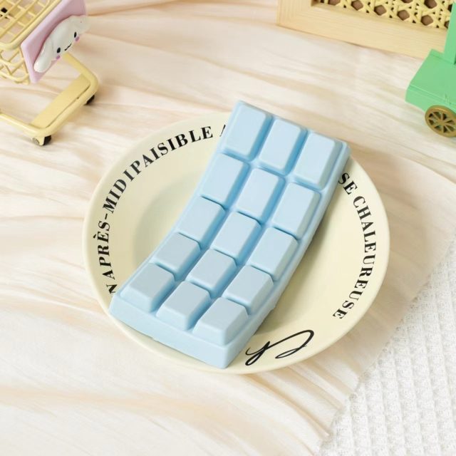 Squishy Chocolate Bar Bend & Snap — photo 5