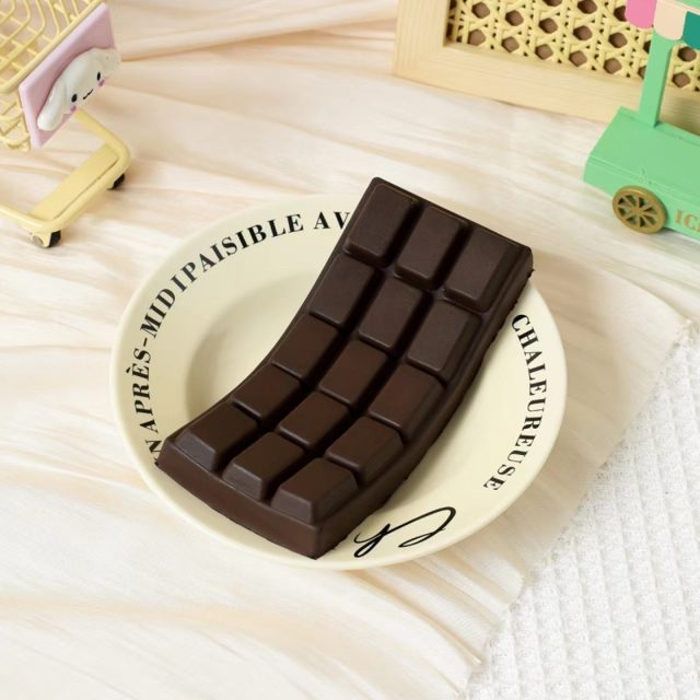 Squishy Chocolate Bar Bend & Snap