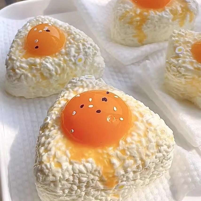 Eggy Onigiri Rice Ball Squishy — photo 2