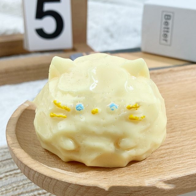 Squishy Custard Kitty Blob