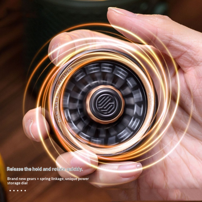 Starloop Power Storage Rotating Metal Squeeze Toy — photo 2