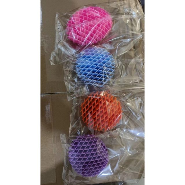 Twisty Mesh Spiral Fidget Ball — photo 2