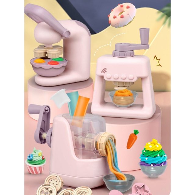 Swirl & Squeeze Clay Treat Maker
