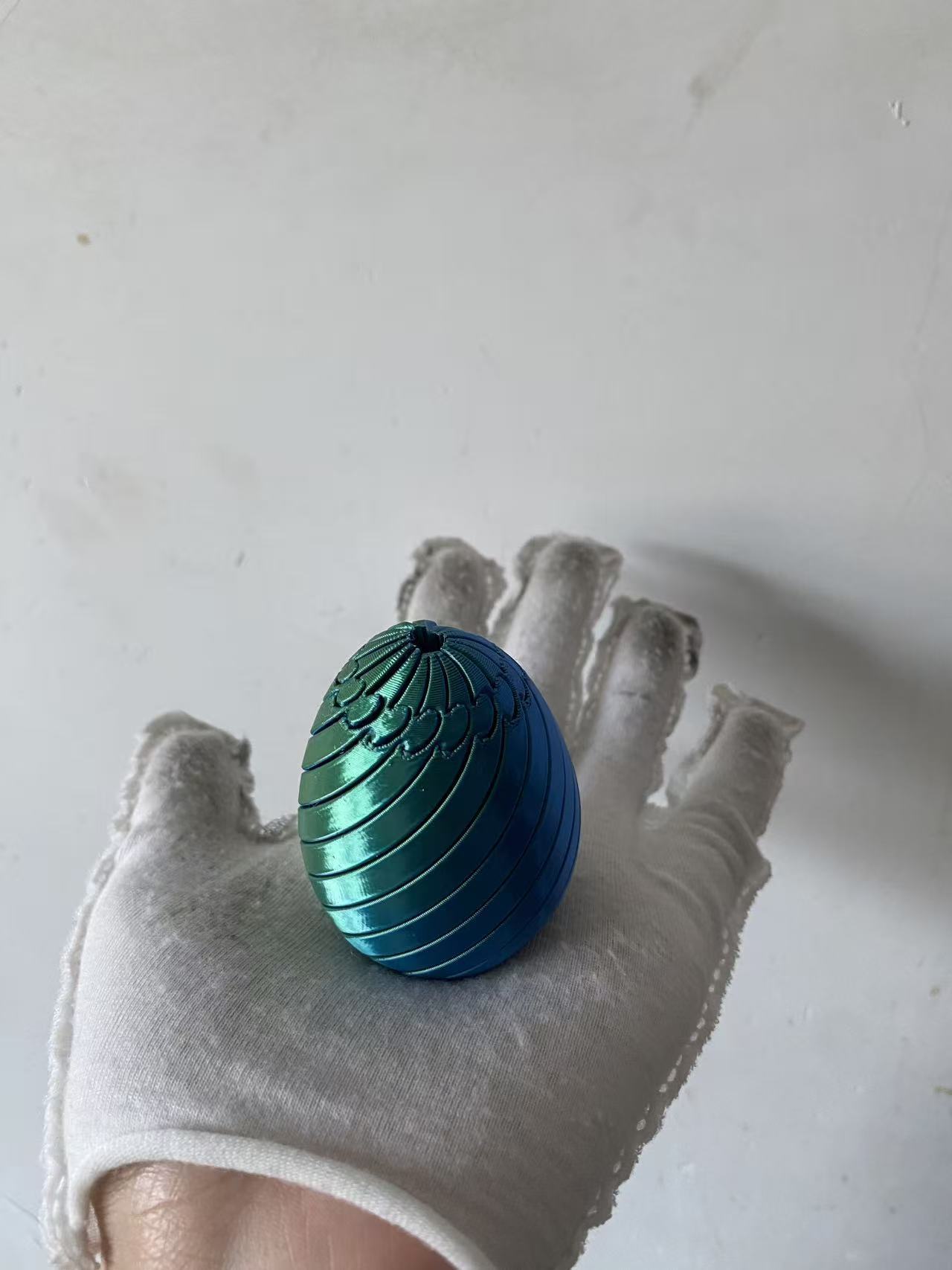 Twisty Egg Fingertip Fidget โ photo 5